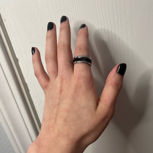 Fidget Ring - Picture 3 of 3